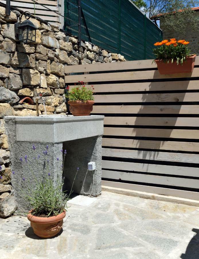 Chalet In Liguria Villa Vasia Eksteriør billede